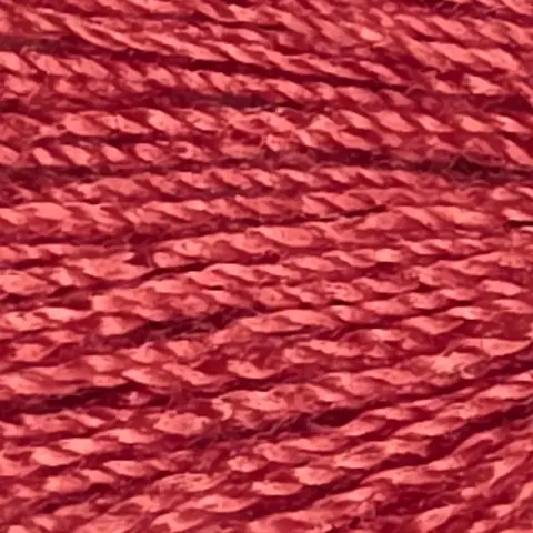 Color 106, hilo rojo de Hilos Terry