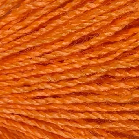 Color 131, hilo naranja de Hilos Terry