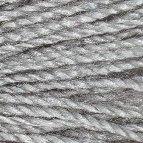 Color 56, hilo gris claro de Hilos Terry